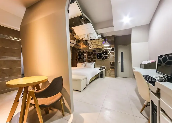 Boutique Aria Nampo
